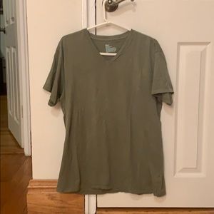Gap v neck t shirt